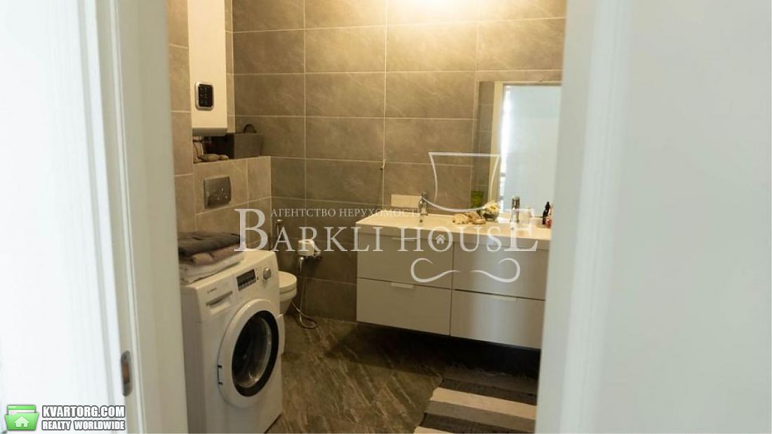 Rent out 2-room apartment. Киев,  Ушакова — photo 8