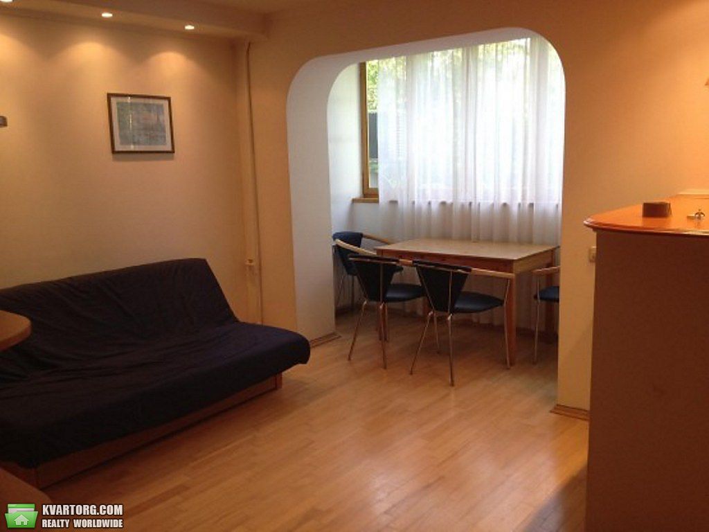 Sell 1-room apartment. Киев,  Кловский спуск — photo 2