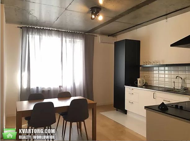 Rent out 2-room apartment. Киев,  Братская — photo 5