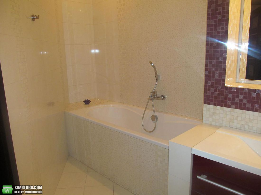 Rent out 2-room apartment. Киев,  Антоновича — photo 6