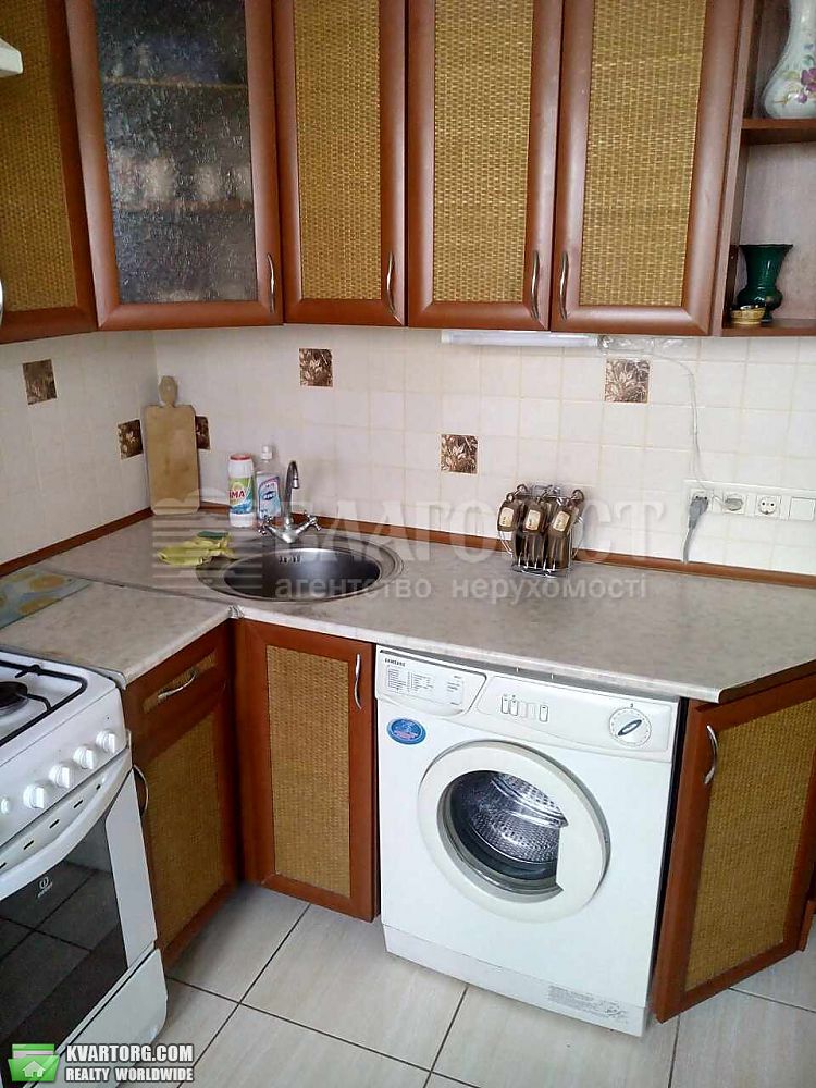 Rent out 3-room apartment. Киев,  Леси Украинки бул — photo 9
