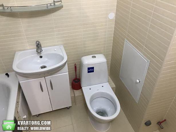 Rent out 1-room apartment. Киев,  Урловская — photo 5