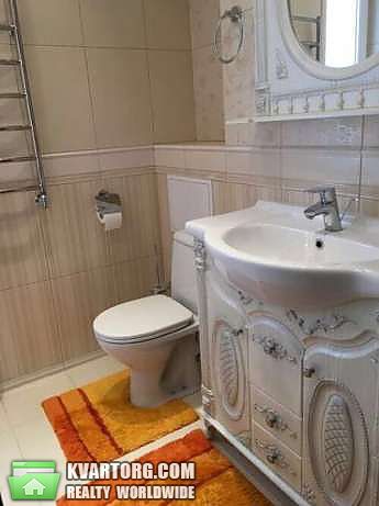 Rent out 3-room apartment. Киев,  Урловская — photo 2