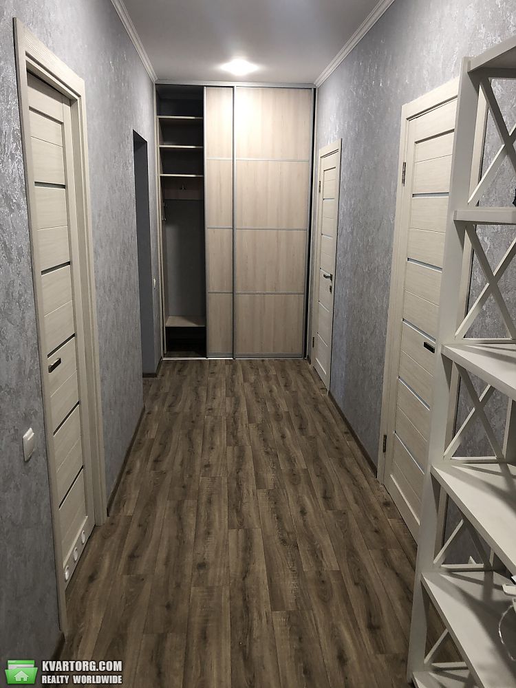 Sell 3-room apartment. Киев, Салютная — photo 5