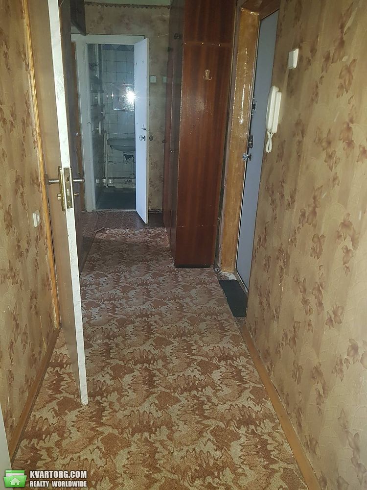 Rent out 2-room apartment. Киев,  Дегтяревская — photo 9