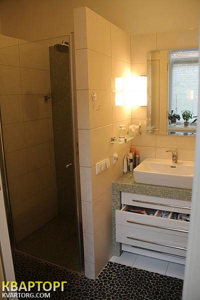 Sell 3-room apartment. Киев,  Франко — photo 9