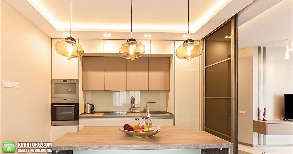 Rent out 2-room apartment. Киев,  Златоустовская — photo 1