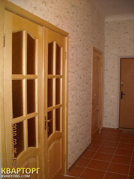 Rent out 3-room apartment. Киев,  Уманская — photo 8