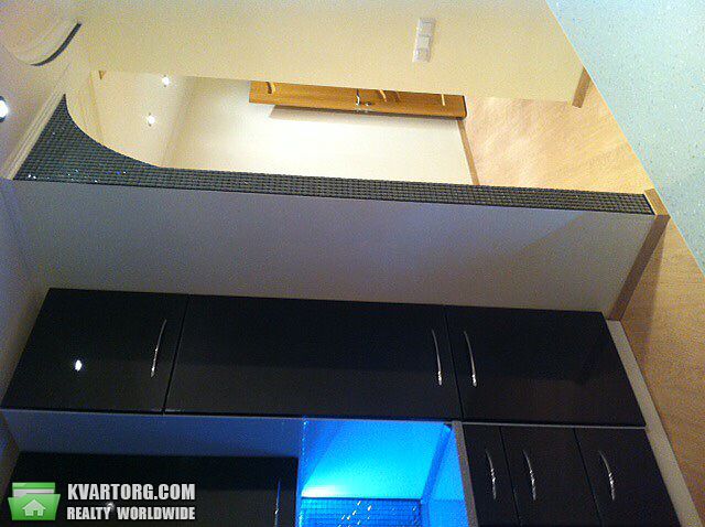 Rent out 2-room apartment. Киев,  Вильямса — photo 3