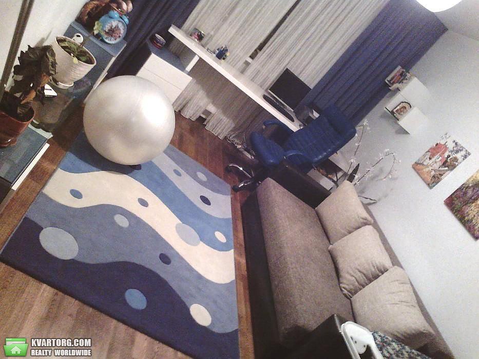 Rent out 3-room apartment. Киев,  Героев Сталинграда пр — photo 3