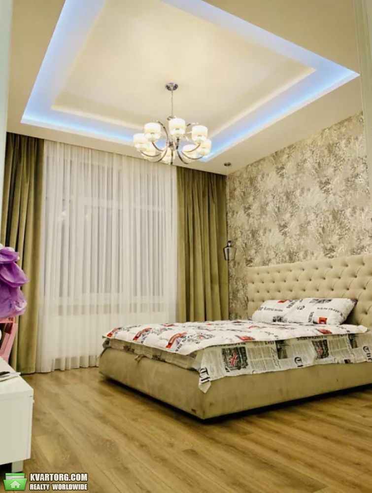 Rent out 3-room apartment. Киев,  Драгомирова — photo 8