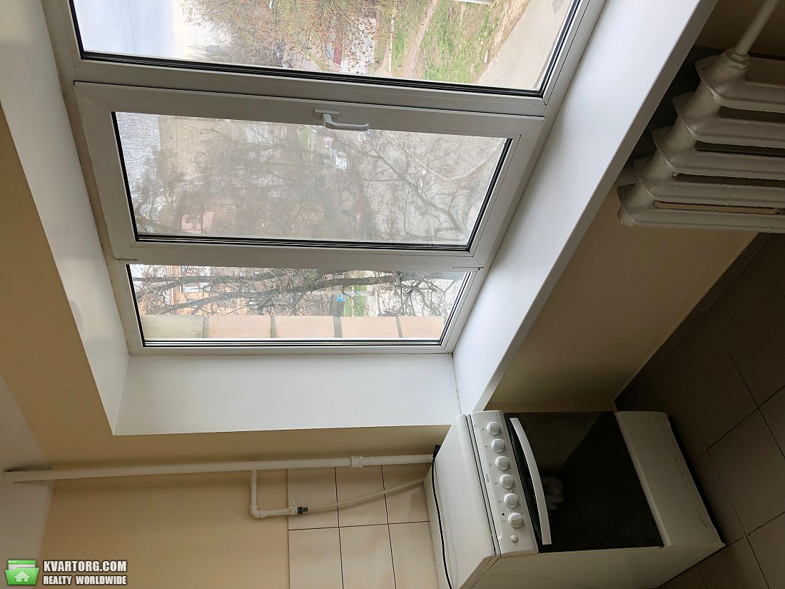 Sell 2-room apartment. Киев,  Соломенская — photo 7