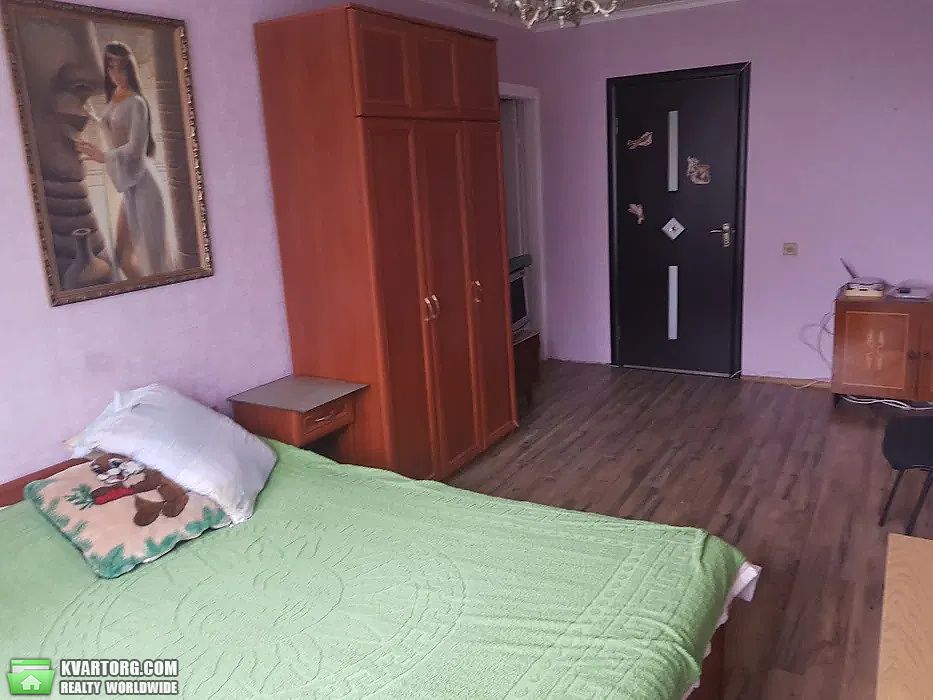 Sell 3-room apartment. Киев,  Отрадный пр — photo 1