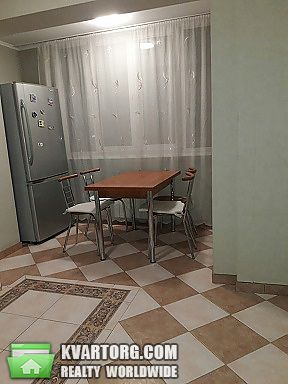 Rent out 2-room apartment. Киев, Лесі Курбаса — photo 5