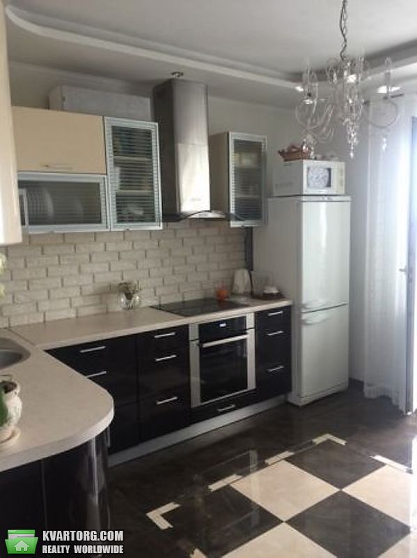 Sell 2-room apartment. Киев,  Милославская — photo 1