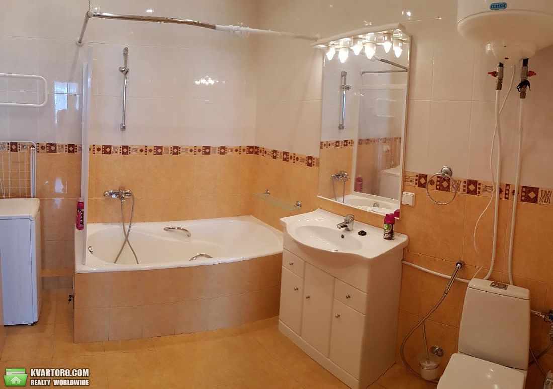 Rent out 3-room apartment. Киев, Провиантская — photo 6