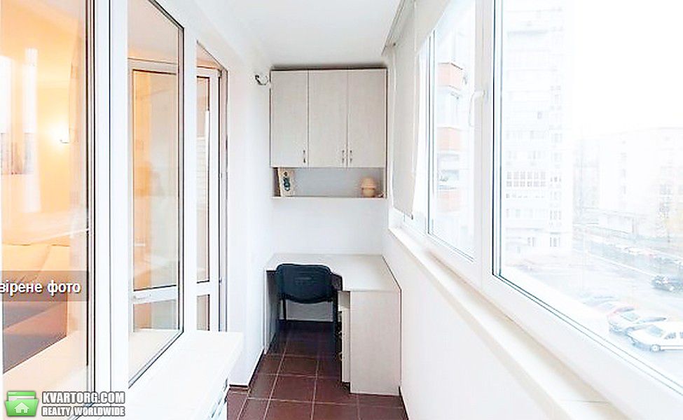 Rent out 2-room apartment. Киев, волинская — photo 7