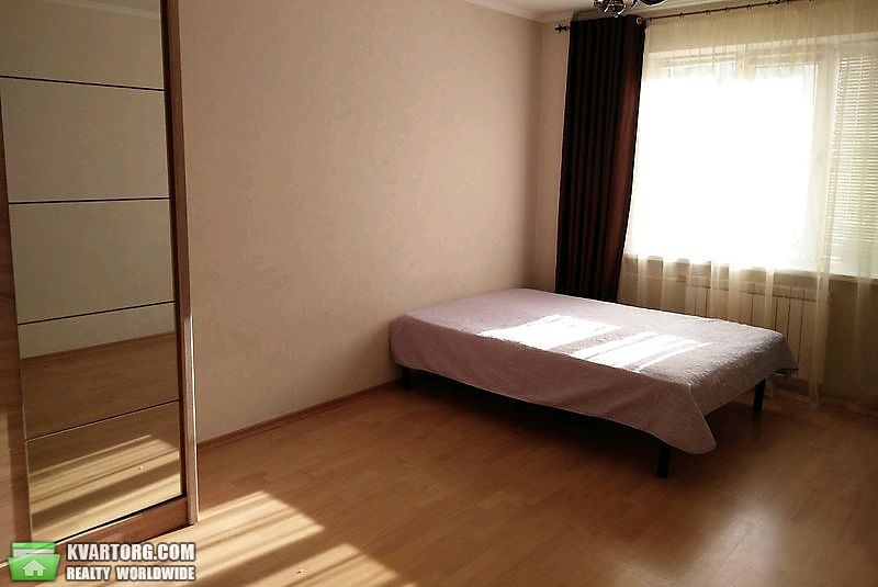 Sell 3-room apartment. Киев,  Алма-Атинская — photo 2