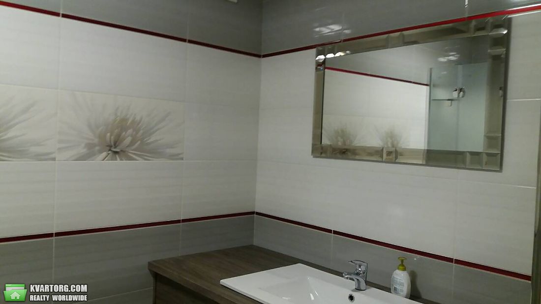 Rent out 1-room apartment. Киев, Ул. П. Мирного — photo 5