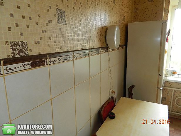 Sell 3-room apartment. Днепропетровск, Тополь 3 — photo 2