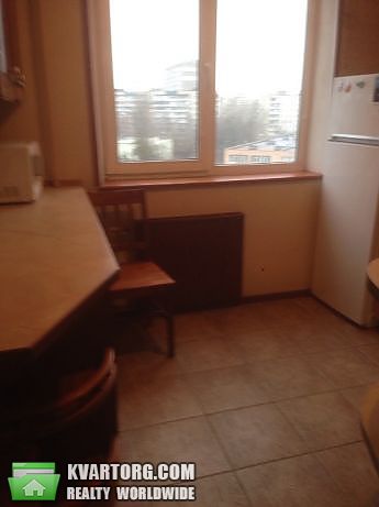 Rent out 2-room apartment. Киев,  Якубовского — photo 4