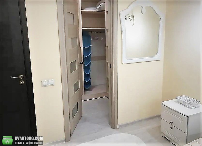 Rent out 2-room apartment. Киев,  Глубочицкая — photo 2