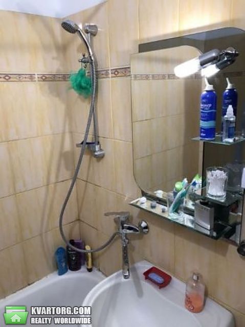 Sell 2-room apartment. Киев,  Воссоединения пр — photo 5