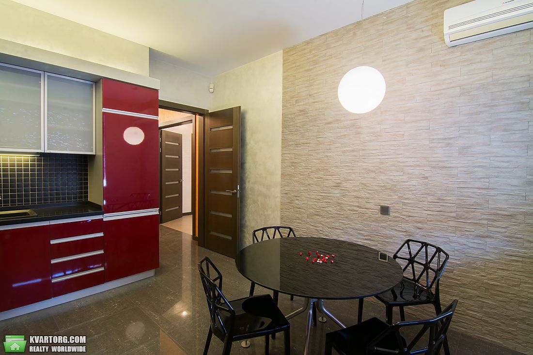 Sell 2-room apartment. Киев,  Кудрявский спуск — photo 2