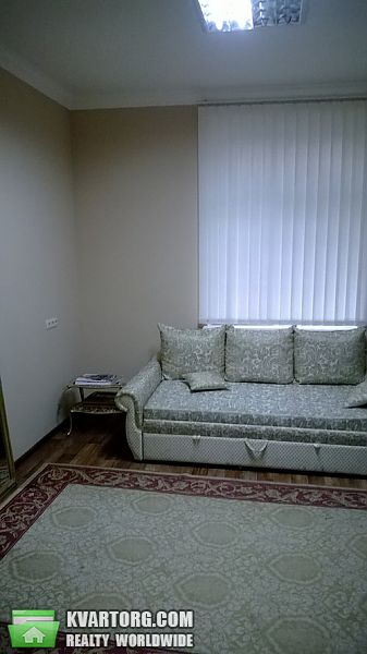 Rent out office. Киев, ул. Чапаева — photo 1