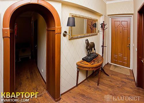Sell 2-room apartment. Киев,  Богдана Хмельницкого — photo 5