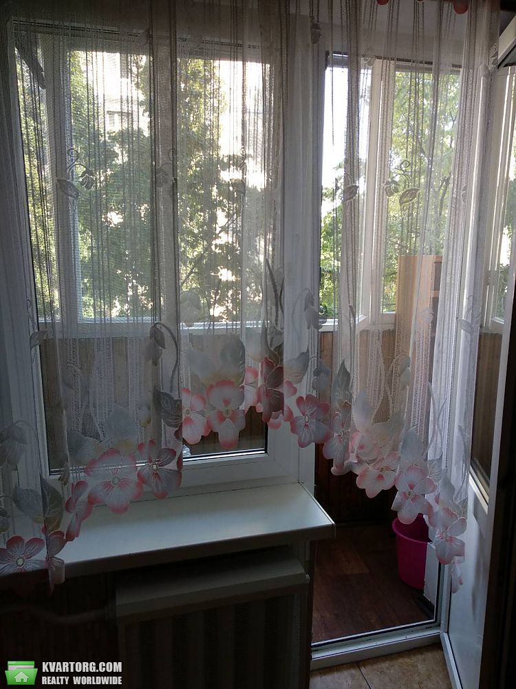Rent out 1-room apartment. Киев, курнатовского — photo 9