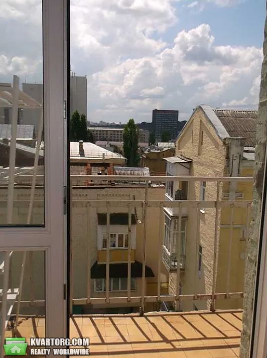 Rent out 2-room apartment. Киев, Саксаганського — photo 7