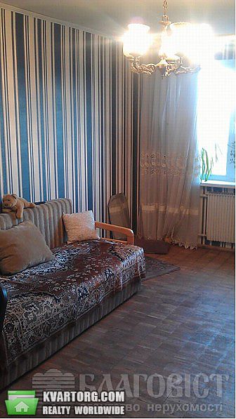 Sell 3-room apartment. Киев,  40-летия Октября просп — photo 4