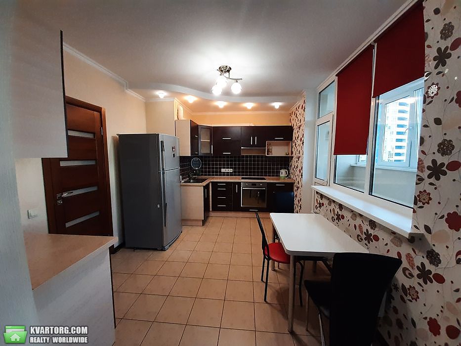 Rent out 2-room apartment. Киев, Сикорского — photo 10