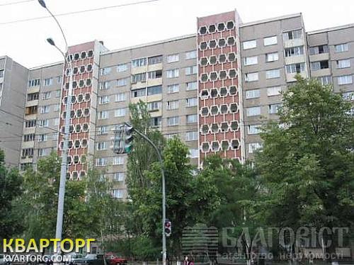 Sell 2-room apartment. Киев,  Героев Днепра — photo 1