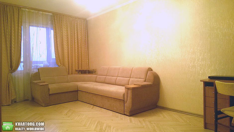 Sell 3-room apartment. Киев, Озерная Оболонь ХОЗЯИН — photo 1