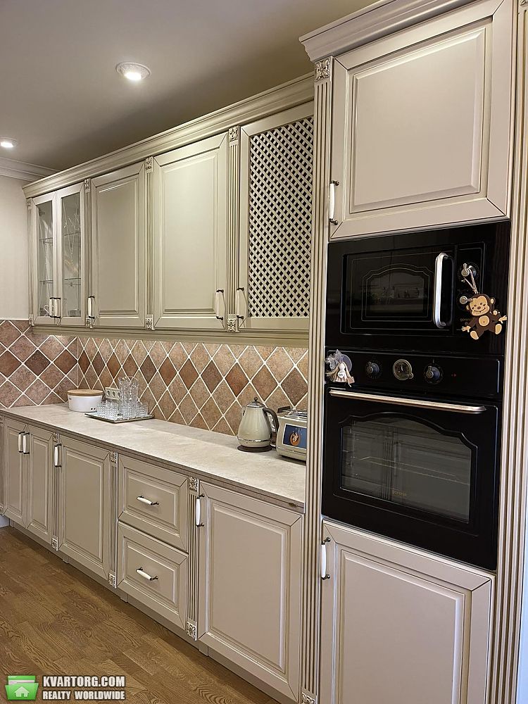 Sell 3-room apartment. Киевская обл., Лобановського — photo 2