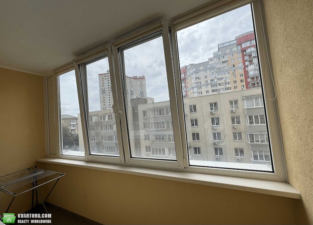 Rent out 1-room apartment. Киев, Ю. Здановської — photo 6