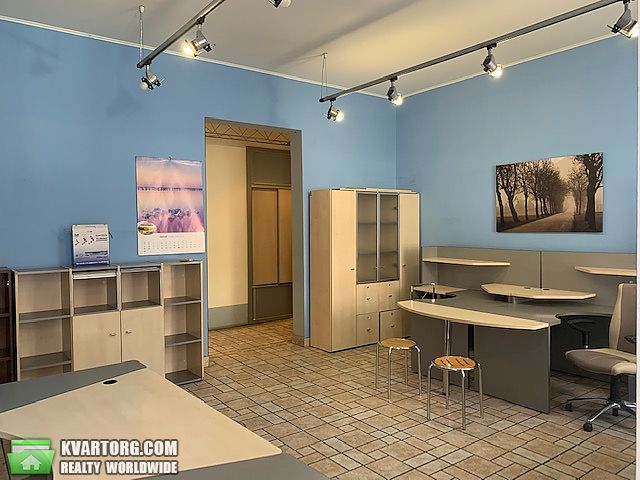 Rent out office. Киев, Саксаганського — photo 1