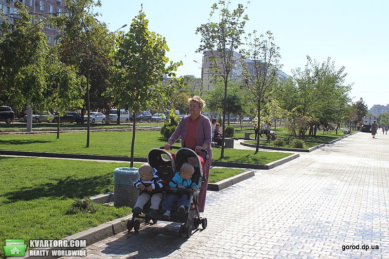 Sell 2-room apartment. Днепропетровск, Мира пр. — photo 8
