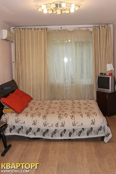 Sell 3-room apartment. Одесса, Гвоздичный пер. — photo 1