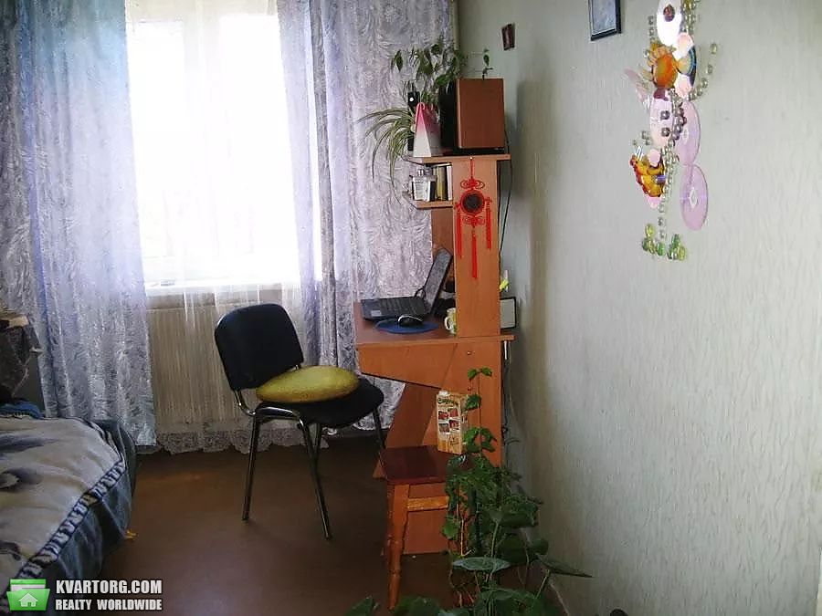 Sell 3-room apartment. Киев,  Дубровицкая — photo 1