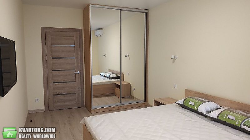 Rent out 1-room apartment. Киев,  Герцена — photo 5