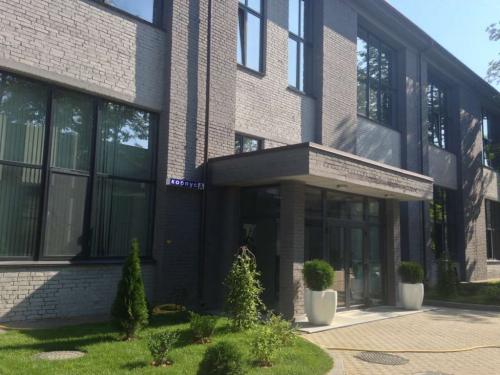 Rent out office. Киев, Полевая — photo 1