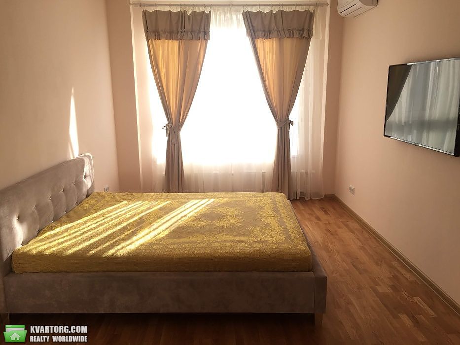Rent out 1-room apartment. Киев,  Глушкова пр — photo 2