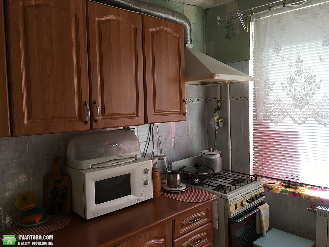 Sell 2-room apartment. Киев,  Дубровицкая — photo 4