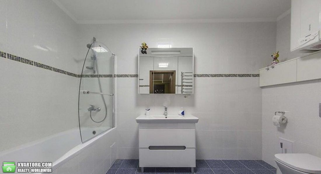 Rent out 2-room apartment. Киев,  Антоновича — photo 1