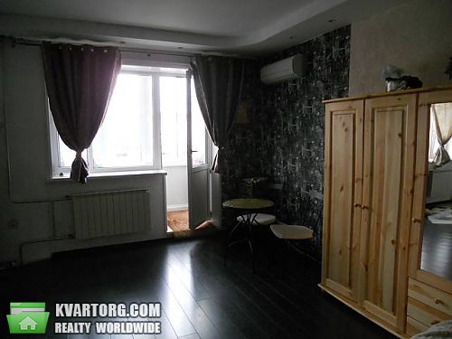 Sell 1-room apartment. Киев,  Радужная — photo 1