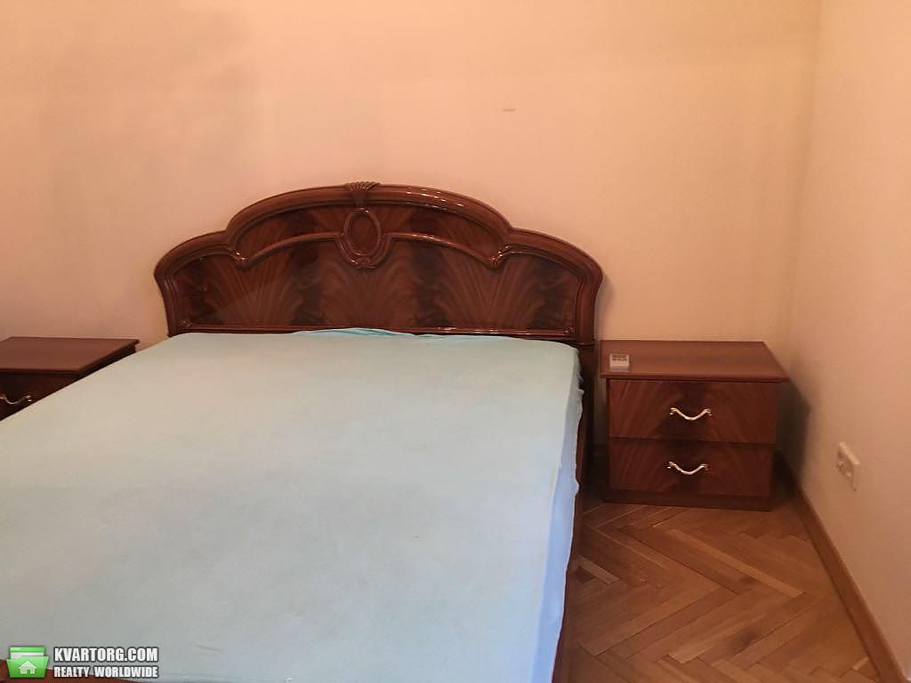 Rent out 3-room apartment. Киев,  Грушевского — photo 3