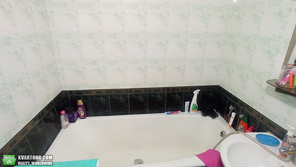 Sell 4-room apartment. Киев,  Приречная — photo 10